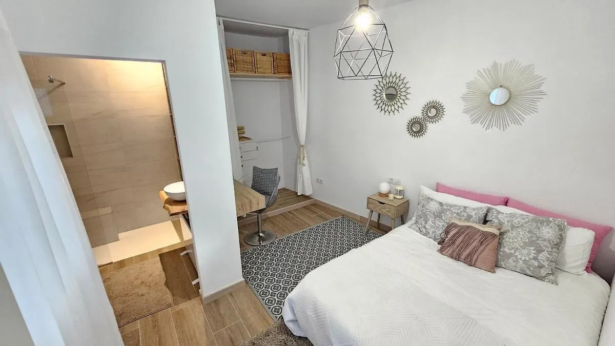 Sunset 32 B Apartment La Corujera Spain